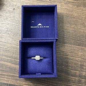 Hearts On Fire princess cut 0.86ct engagement ring